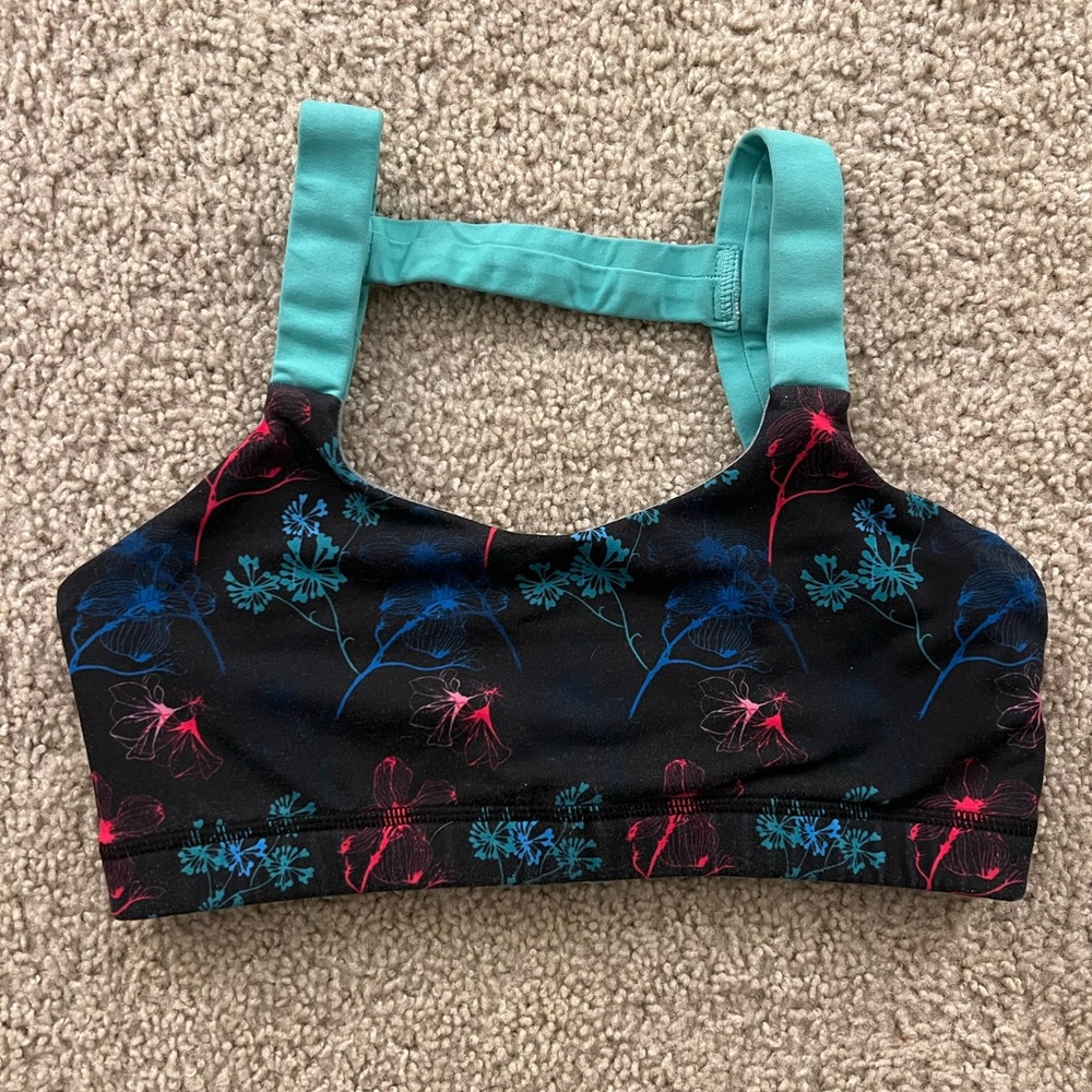 Born Primitive moxi sports bra